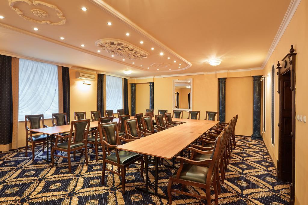 Palac Runowo Runowo Krajeńskie Εξωτερικό φωτογραφία